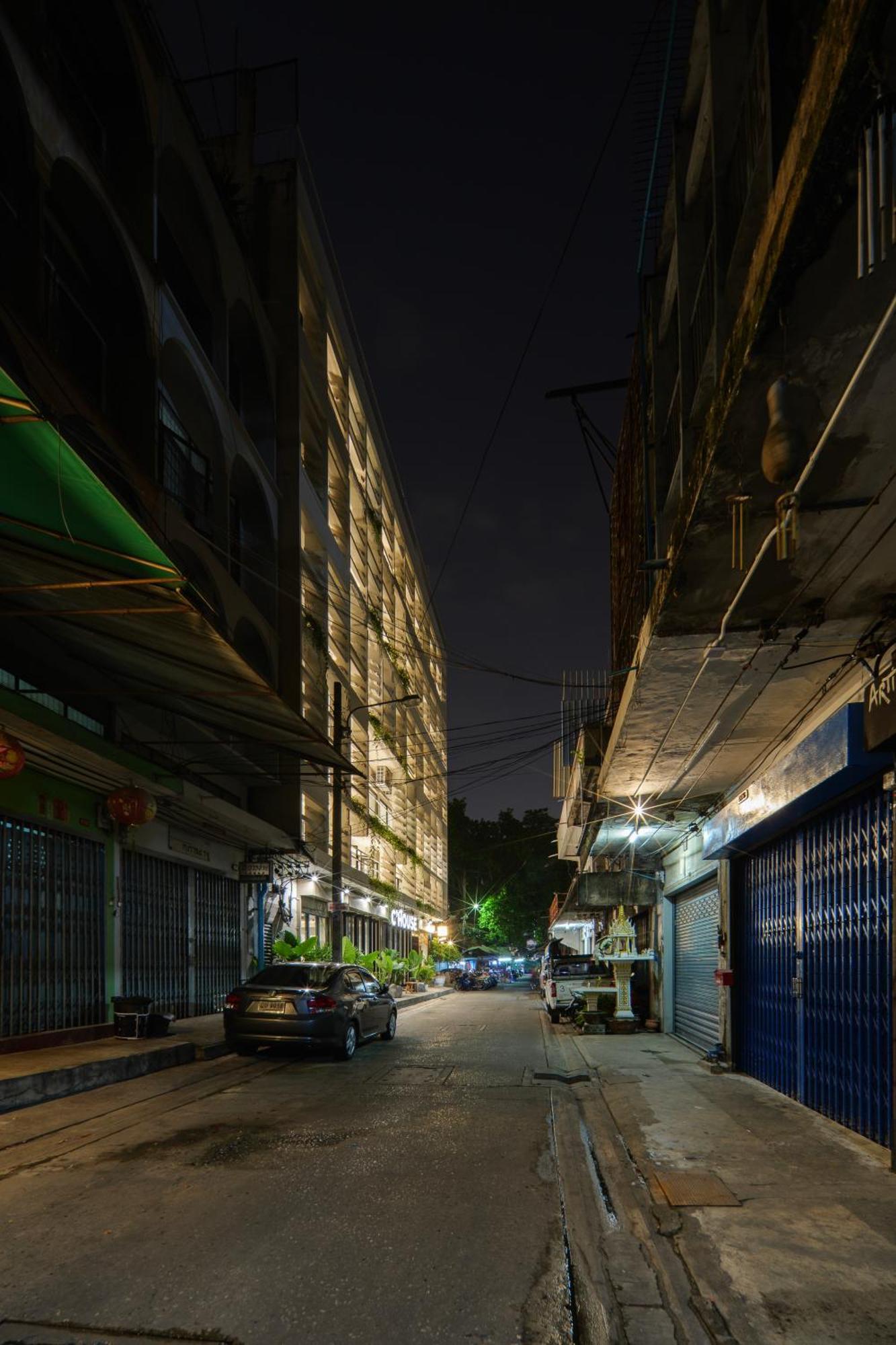 C'House Bangkok Hostel Exterior foto